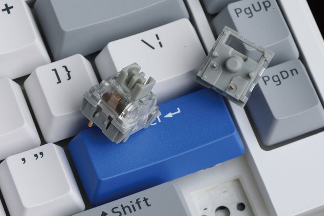 V700DIY-75多模机械键盘开元棋牌小巧便携可玩性强!雷柏(图5) V700DIY-75多模机械键盘开元棋牌小巧便携可玩性强!雷柏(图5)